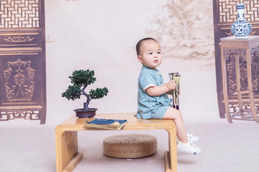 磐石孕妇尖肚子和圆肚子
